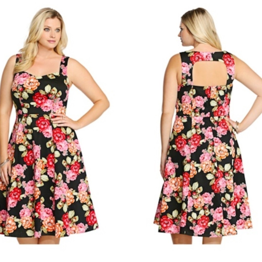 Torrid Floral Sleeveless Dress Size 14